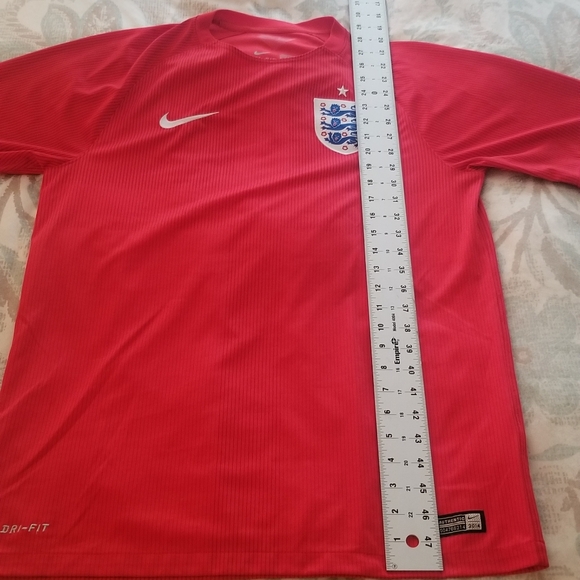 Nike England 🏴󠁧󠁢󠁥󠁮󠁧󠁿 2014 Away Jersey (M) - Picture 13 of 14